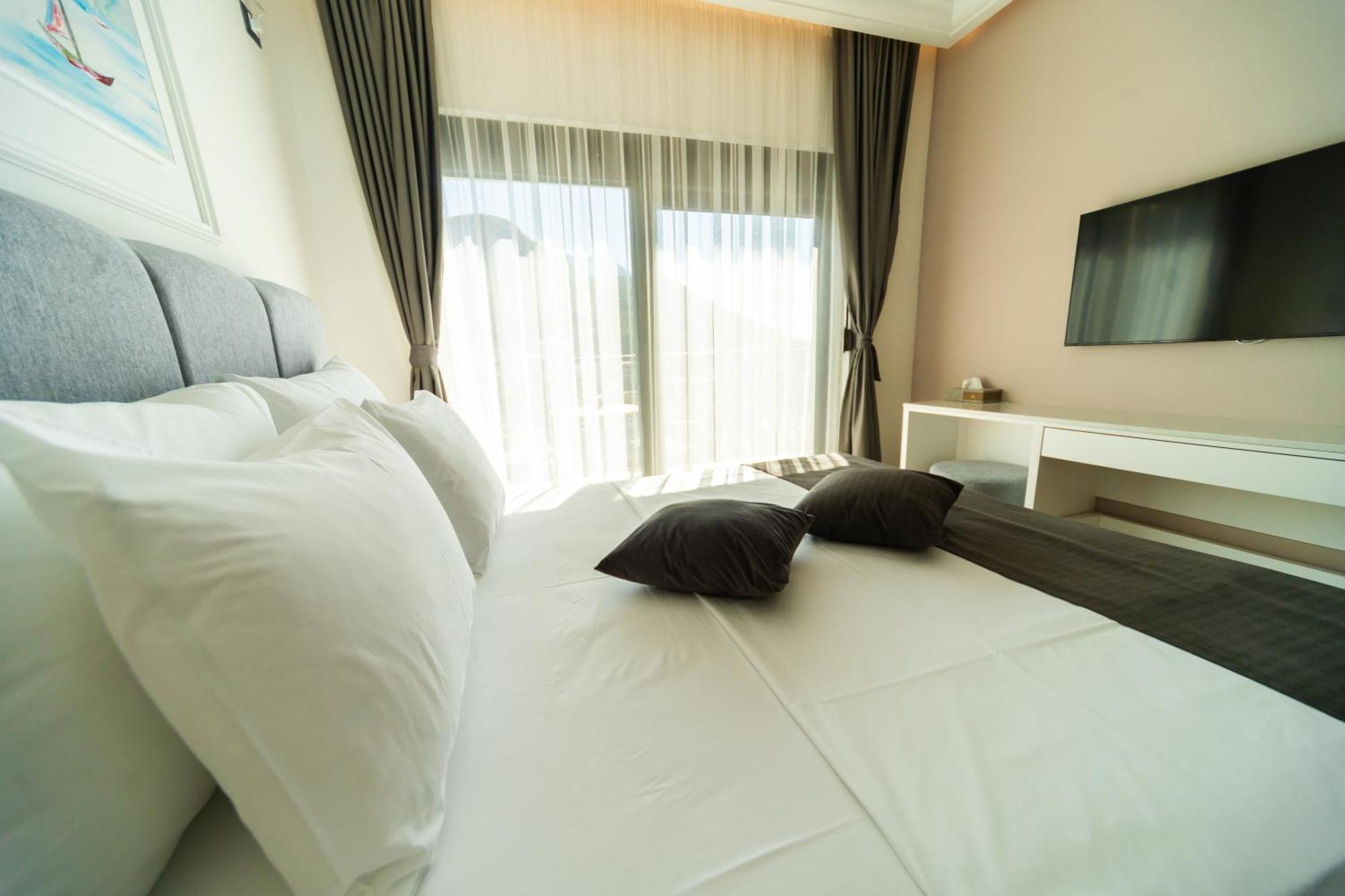 Exclusive Hotel Budva Bagian luar foto