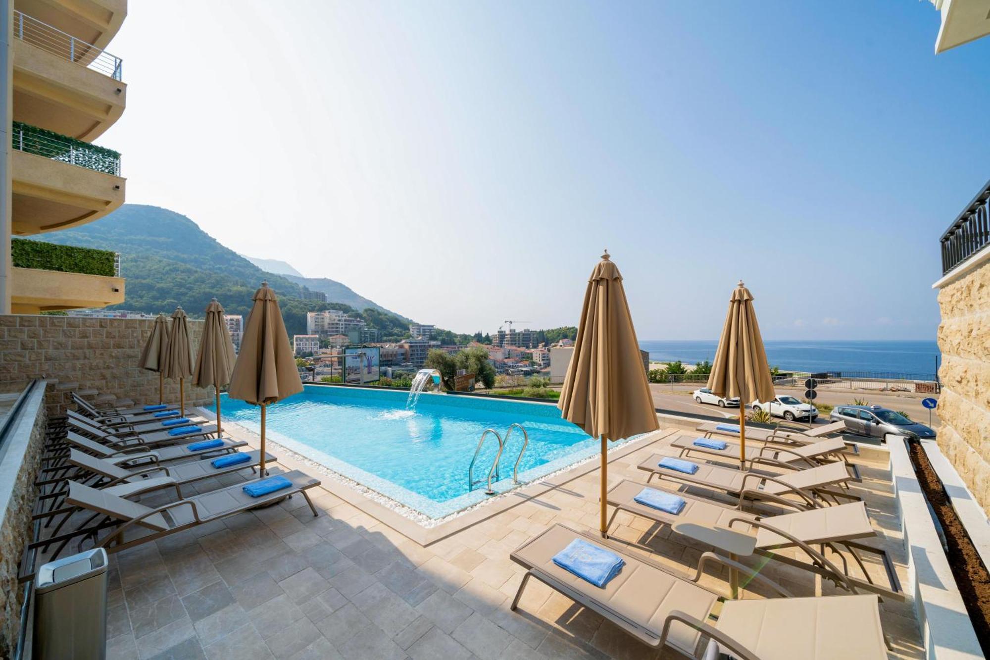 Exclusive Hotel Budva Bagian luar foto