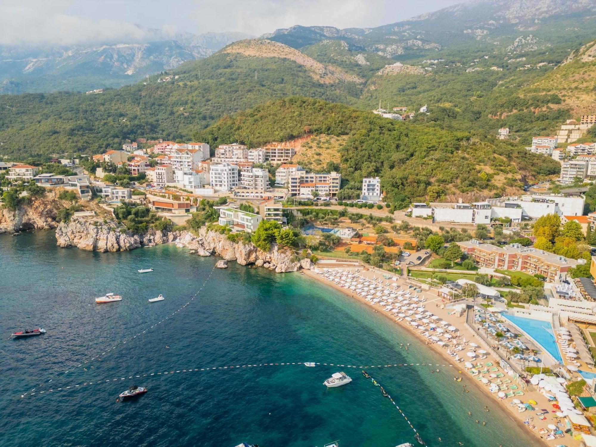 Exclusive Hotel Budva Bagian luar foto