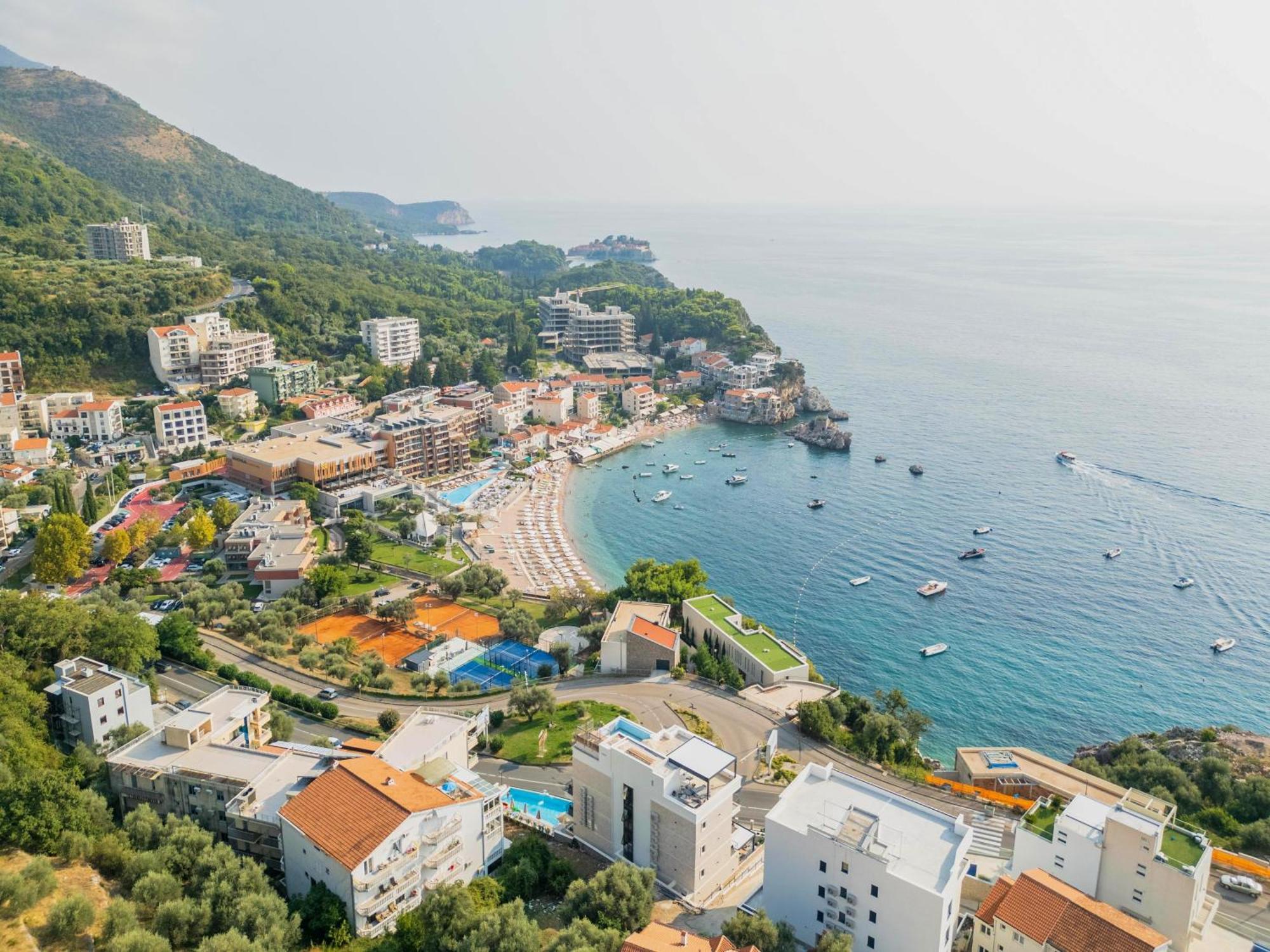 Exclusive Hotel Budva Bagian luar foto